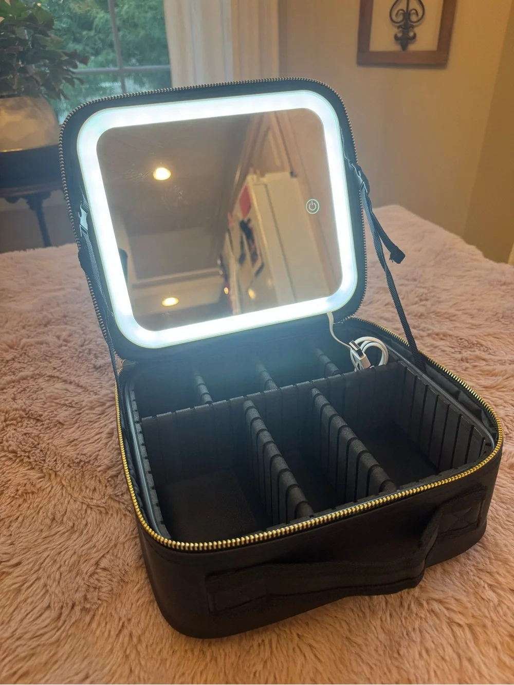 Travel Makeup Toiletry Case with Lighted Mirror and Jewelry Case